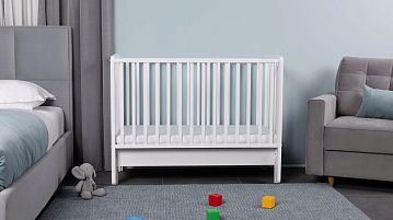 Кровать-люлька для новорожденных Born с маятником + Детский матрас Looney